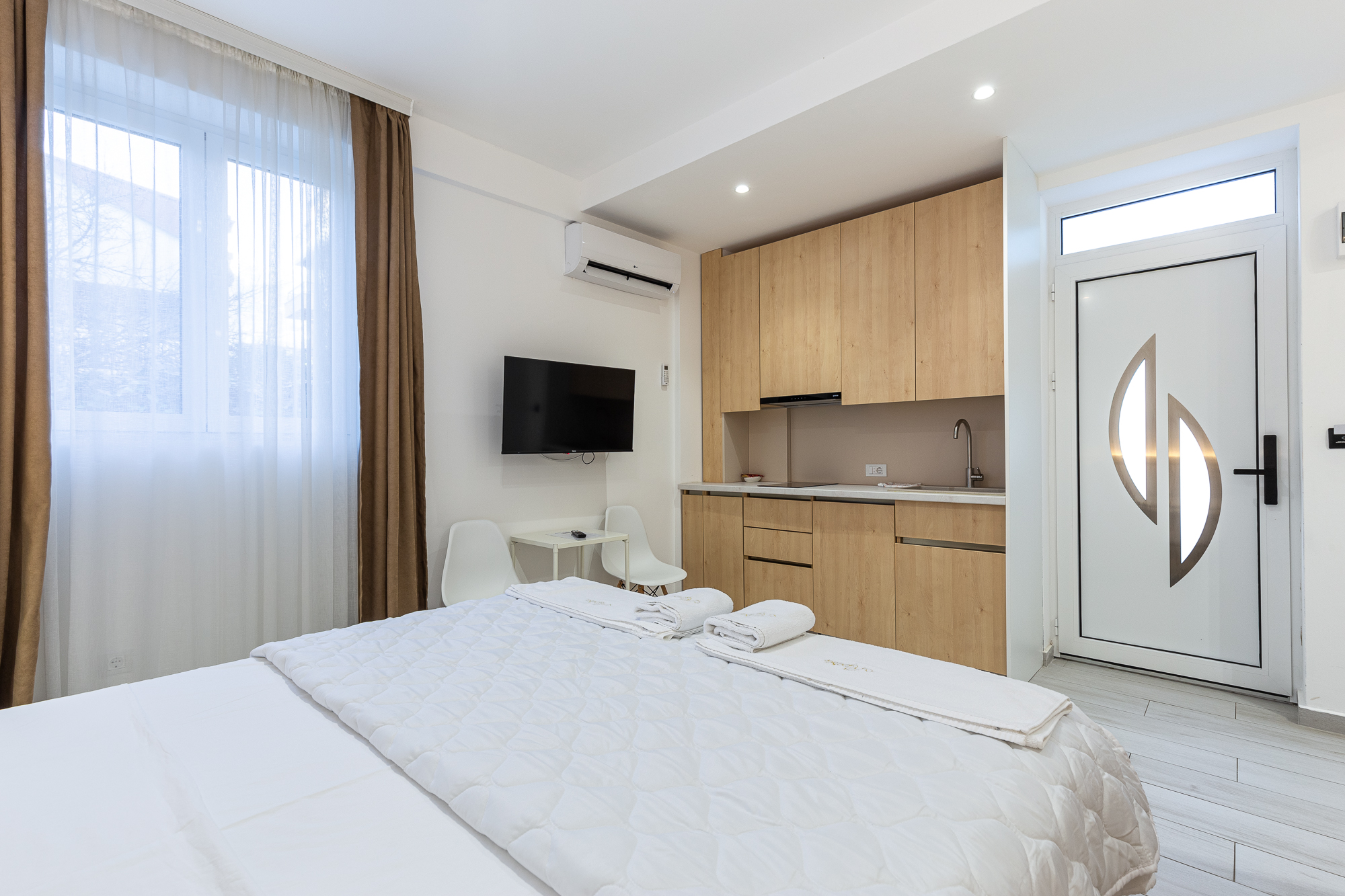 Image of Hotel - 10 Bedrooms - 2 Bathrooms for Sale in Budva-Budva-Montenegro, Image 48